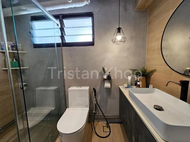 5 Room (5A) HDB for Sale in  786D Woodlands Drive 60 - Image 4